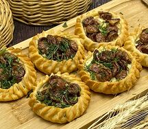 С охотничьими колбасками (16 шт.)