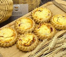 С творогом и клубникой