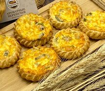 С сыром и перцем халапеньо