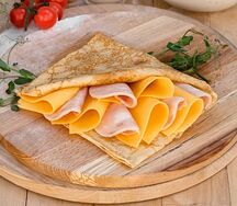 Двойной блин с ветчиной и сыром