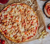 Пицца Курица с ананасом