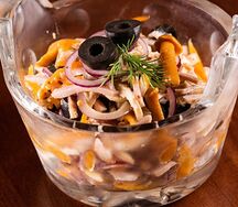 Салат Мясной с опятами