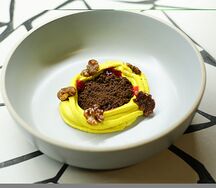 Банановый чиз с карамелизированными орехами