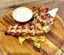 Шашлык из курочки в беконе