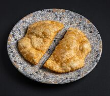 Мини чебуреки с сыром