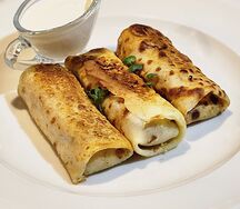 Блинчики с ветчиной и сыром