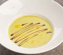 Крем-суп из брокколи с Гарганзолой