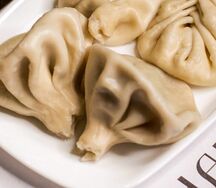 Хинкали классические с зеленью