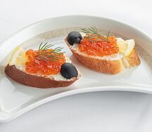 Канапе с икрой