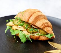 С курицей и грибами