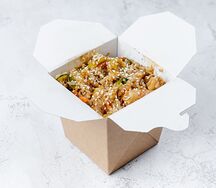 Курица в соусе Сладкий Чили с рисом Басмати