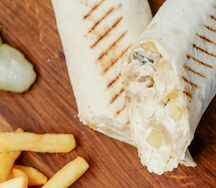 Шаурма с картофелем фри и говядиной M