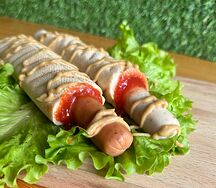 Хот-дог французский с куриной колбаской халяль