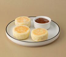 Сырники с клубничным джемом