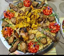 Праздничное блюдо окорок барана и рёбрышки на компанию 2-4 человека