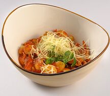 Ньокки с курицей и беконом