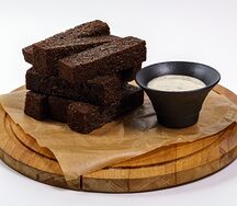 Гренки чесночные