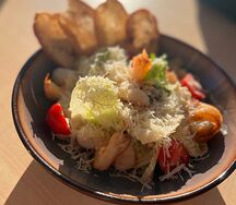 Цезарь с креветками