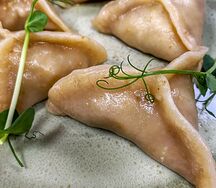 Вареники с капустой и грибами