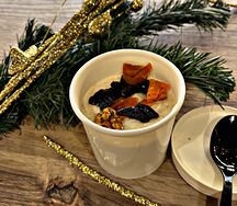 Каша овсяная с сухофруктами