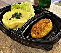 Котлета по-киевски с картофельным пюре