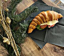 Круассан с ветчиной и сыром