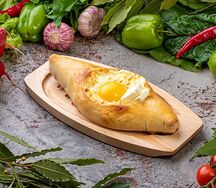 Хачапури по-аджарски
