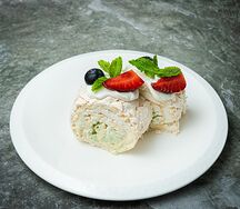 Меренговый рулет