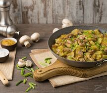 Жареный картофель с грибами