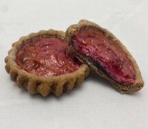 С малиной и молочным шоколадом (6 шт.)