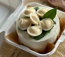 Бенто-торт с пельменями