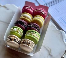 Набор макарон ассорти 10 штук