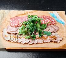 Мясная нарезка