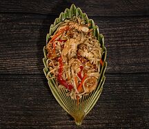 Вок с куриным филе