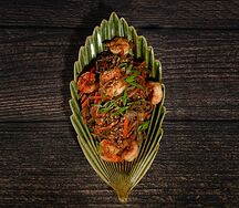 Вок с креветками