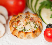 Перепечки с кальмаром 16 шт