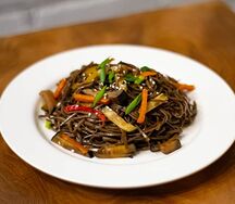 Лапша Соба с овощами