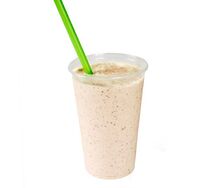 Клубничный молочный коктейль