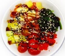 Поке с лососем