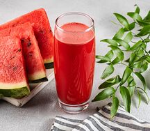 Свежевыжатый арбузный сок