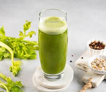 Свежевыжатый сок из сельдерея