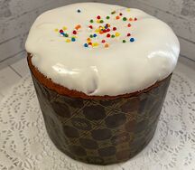 Кулич творожный с изюмом