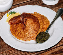 Икра осетра с блинами из гречневой крупы