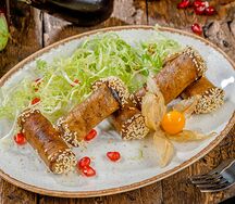 Рулетики из баклажанов