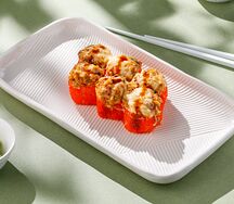 Запеченный ролл с гребешком