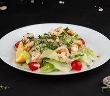 Салат с креветками