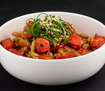 Лапша удон с лососем