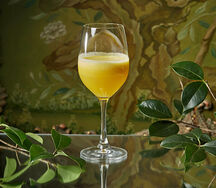 Свежевыжатый ананасовый сок