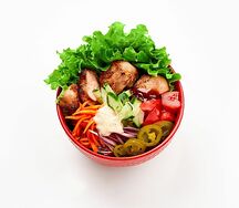 Салат Азиатский с куриным бедром на мангале