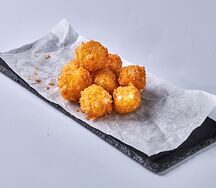 Сырные шарики в панировке